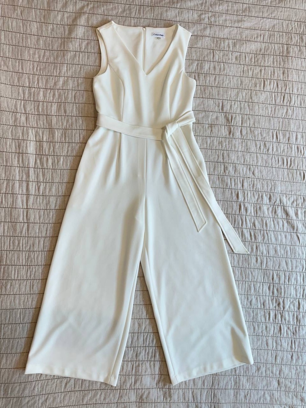 Calvin Klein Cream Sleeveless V-Neck Belted Wide-Leg Jumpsuit
